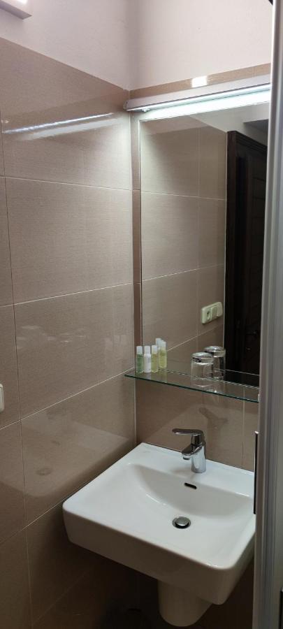 Koliba U Cerneho Medveda Hotel Zlin Bagian luar foto